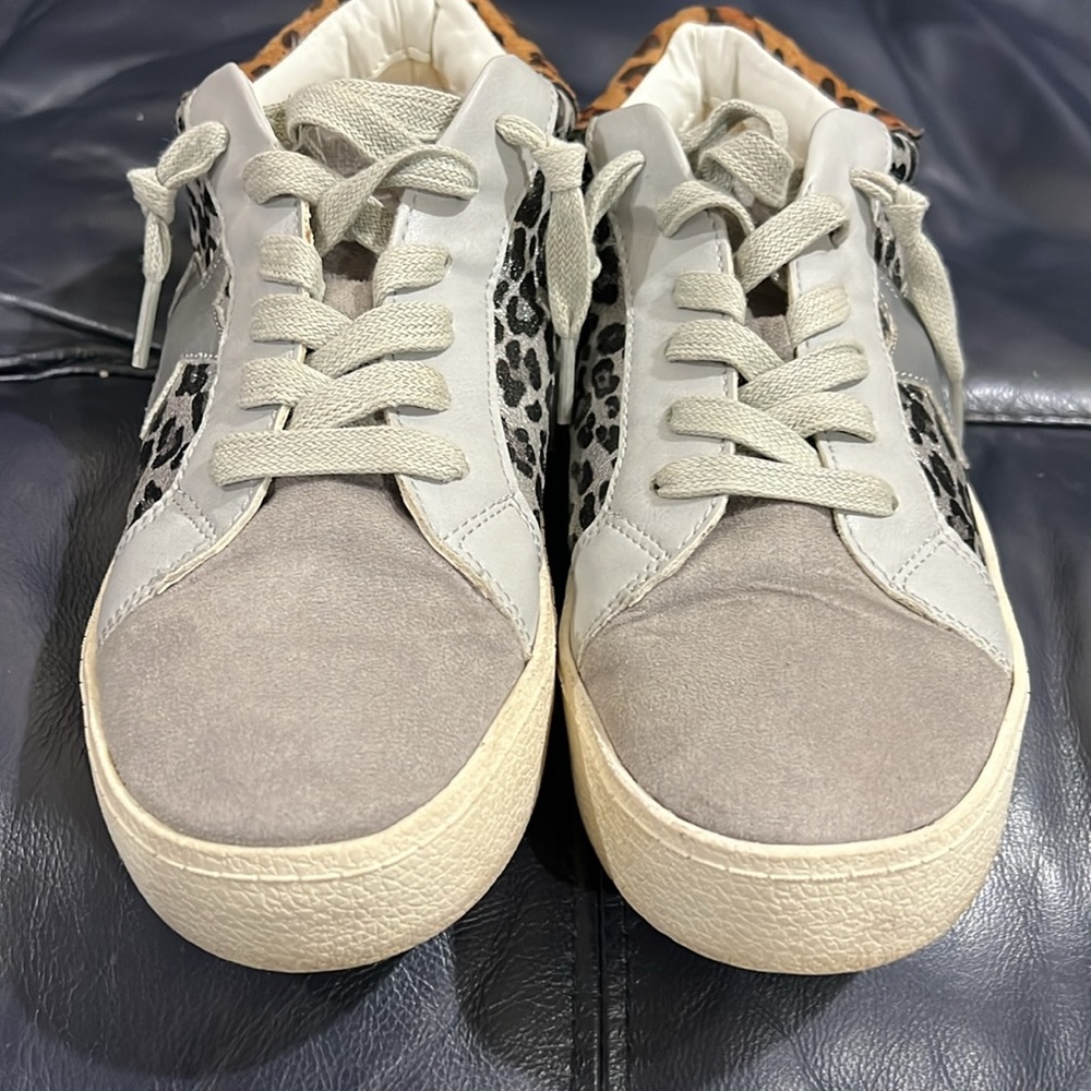 2/$10 Madden Girl Steve Madden Star Goose Leopard Sneakers - Picture 2 of 6